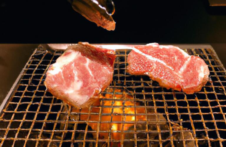 灯りと旨味の調和。極上ランプ焼肉体験への招待